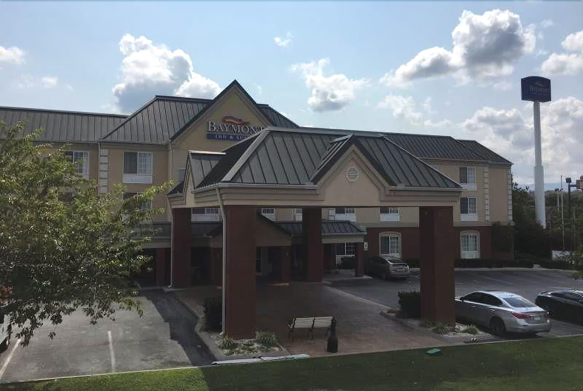 Baymont By Wyndham Clinton Hotel Luaran gambar