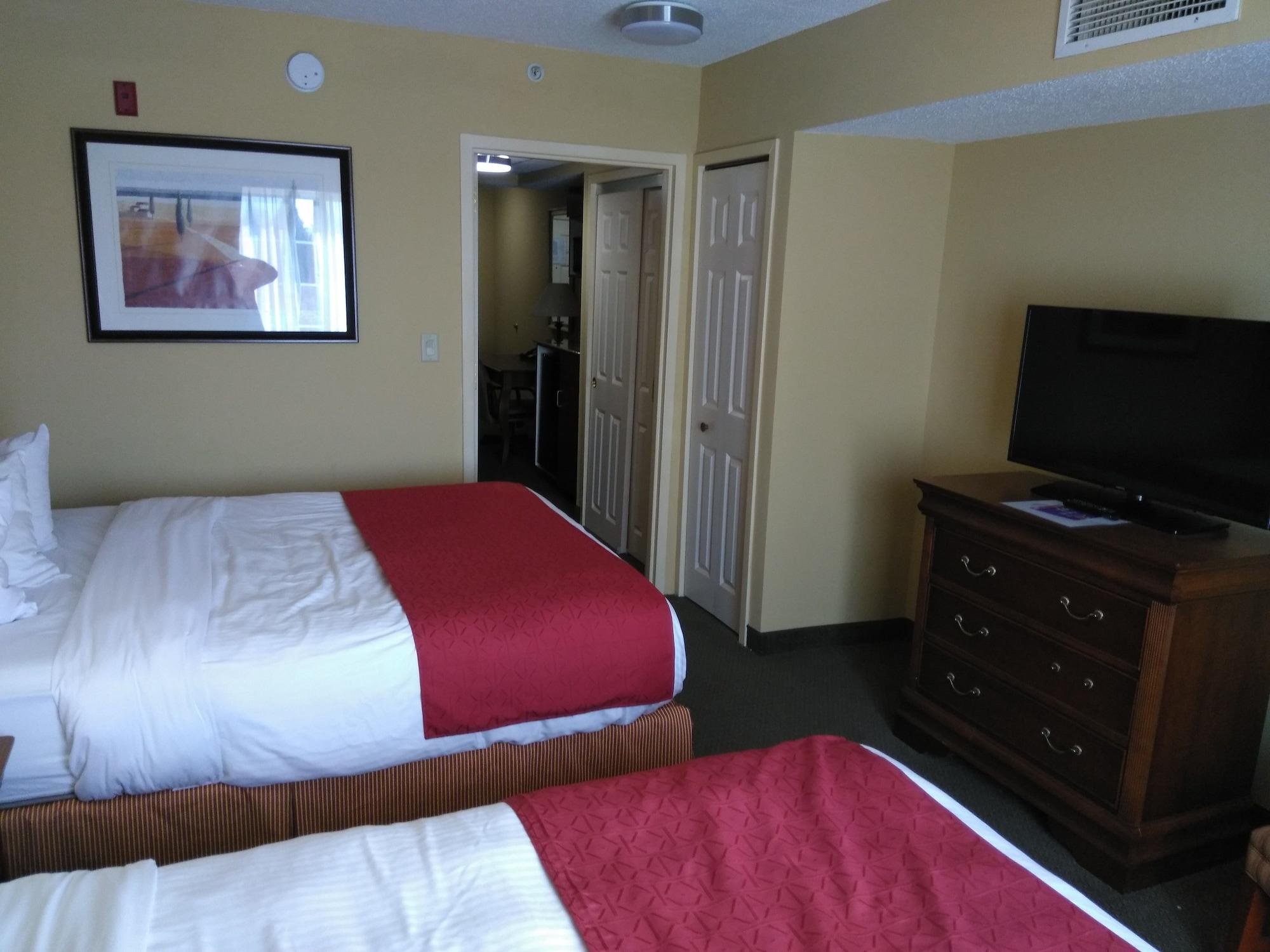 Baymont By Wyndham Clinton Hotel Luaran gambar