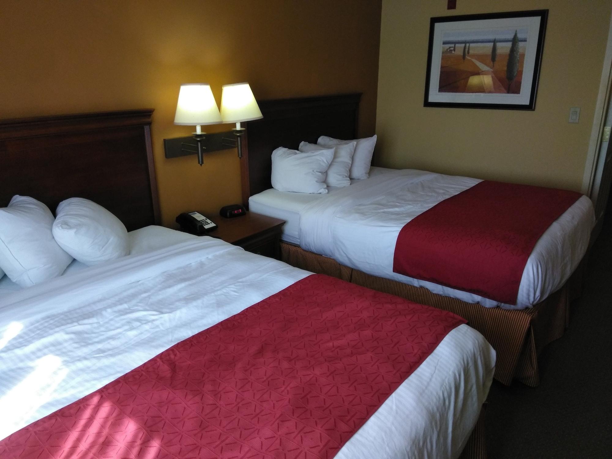 Baymont By Wyndham Clinton Hotel Luaran gambar