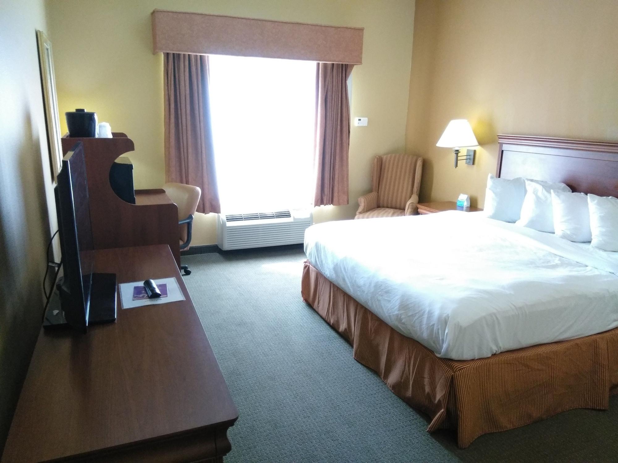 Baymont By Wyndham Clinton Hotel Luaran gambar